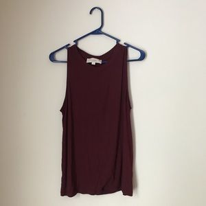 Maroon tank